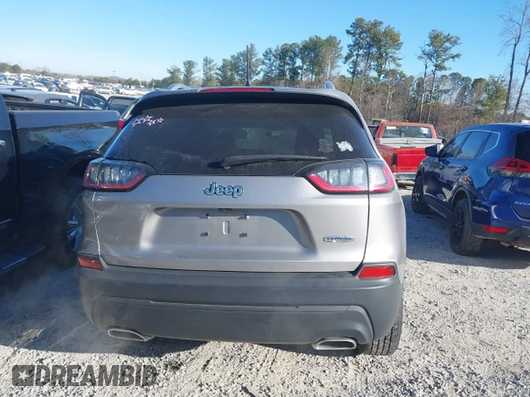 2019 Jeep Cherokee Latitude with VIN 1C4PJLCX6KD285305, listed as a IAAI auction lot 41670351 with 20,343 mi miles and . Bid and sale history available at DreamBid. Image 16.