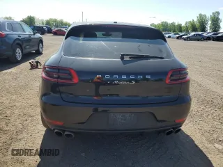 2015 Porsche Macan S with VIN WP1AB2A5XFLB53253, listed as a Copart auction lot 61959715 with 157,610 mi miles and Salvage title. Bid and sale history available at DreamBid. Image 6.
