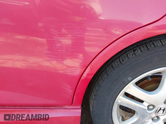 2007 Honda Fit Sport with VIN JHMGD37627S042097, listed as a IAAI auction lot 42461445 with 197,625 mi miles and . Bid and sale history available at DreamBid. Image 6.