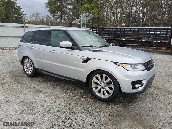 2016 Land Rover Range Rover Sport V6 SE with VIN SALWG2PF6GA664831, listed as a Copart auction lot 47352745 with 136,219 mi miles and Clean Title. Bid and sale history available at carsss.com. Image 4.