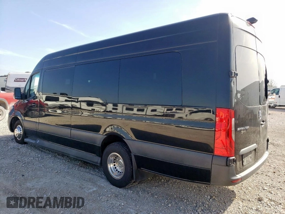 2019 Mercedes-Benz Sprinter with VIN W1X8ED3Y4KP192983, listed as a Copart auction lot 50020505 with 115,164 mi miles and Salvage Title. Bid and sale history available at DreamBid. Image 2.