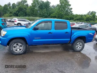 2007 Toyota Tacoma with VIN 3TMLU42N77M010825, listed as a IAAI auction lot 42681151 with 295,160 mi miles and . Bid and sale history available at DreamBid. Image 14.