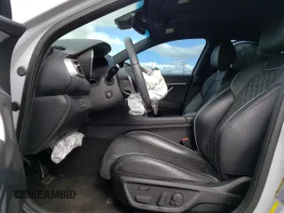 2019 Genesis G70 3.3T Advanced with VIN KMTG34LE8KU037427, listed as a Copart auction lot 73787334 with 57,720 mi miles and Salvage Title. Bid and sale history available at carsss.com. Image 7.