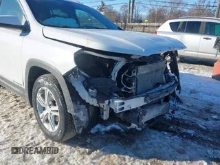 2020 GMC Terrain SLE with VIN 3GKALMEV8LL201910, listed as a IAAI auction lot 41650442 with 55,087 mi miles. Bid and sale history available at carsss.com. Image 18.