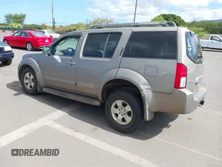 2007 Nissan Pathfinder SE z VIN 5N1AR18W17C630185, wystawiony jako IAAI lot #42358573 z przebiegiem 165 067 mil mil oraz . Historia ofert i sprzedaży dostępna na DreamBid. Obrazek 3.