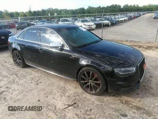 2013 Audi S4 Prestige with VIN WAUKGAFL5DA085460, listed as a IAAI auction lot 42172760 with 134,739 mi miles. Bid and sale history available at carsss.com. Image 1.