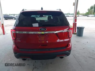 2018 Ford Explorer XLT с VIN 1FM5K7D80JGC81729, выставлен на аукционе IAAI как лот 42372561 с пробегом 68 348 миль миль и . История ставок и продаж доступна на DreamBid. Изображение 17.