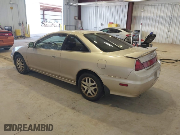 2001 Honda Accord EX с VIN 1HGCG225X1A015003, выставлен на аукционе IAAI как лот 41866796 с пробегом 196 000 миль миль и . История ставок и продаж доступна на DreamBid. Изображение 3.