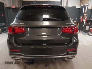 2022 Mercedes-Benz GLC 300 with VIN W1N0G8EB2NG121561, listed as a IAAI auction lot 42204953 with 22,264 mi miles and . Bid and sale history available at DreamBid. Image 17.