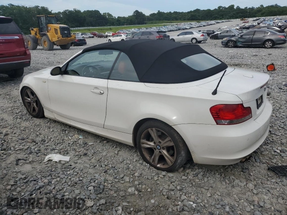 2008 BMW 1 Series 128i with VIN WBAUL73568VE88071, listed as a Copart auction lot 61715805 with 178,688 mi miles and Salvage title. Bid and sale history available at DreamBid. Image 2.