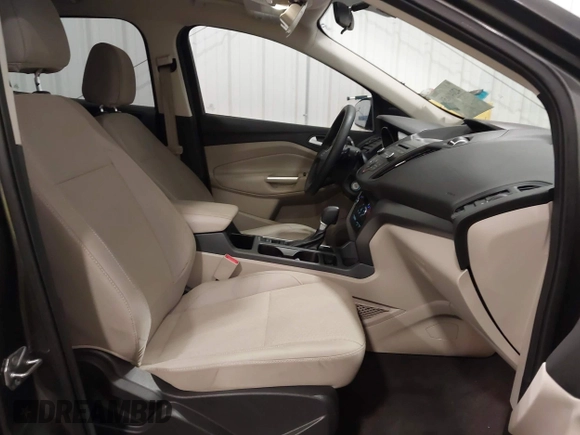 2017 Ford Escape SE with VIN 1FMCU0GD2HUB52680, listed as a IAAI auction lot 42040658 with 81,158 mi miles and . Bid and sale history available at DreamBid. Image 5.