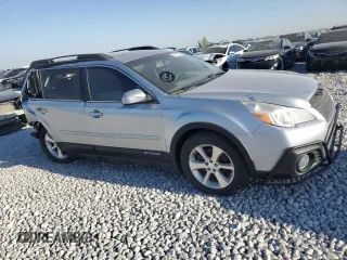2014 Subaru Outback Limited with VIN 4S4BRDMC0E2316791, listed as a Copart auction lot 41804835 with 81,152 mi miles and Salvage title. Bid and sale history available at DreamBid. Image 4.