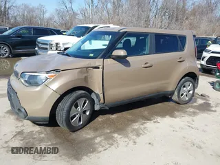 2016 Kia Soul with VIN KNDJN2A26G7331748, listed as a IAAI auction lot 41720004 with 59,674 mi miles. Bid and sale history available at carsss.com. Image 2.