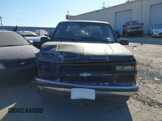 1998 Chevrolet Silverado 1500 with VIN 2GCEC19R6W1166234, listed as a IAAI auction lot 41652190 with 287,103 mi miles and . Bid and sale history available at DreamBid. Image 12.