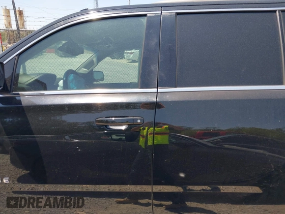 2016 Chevrolet Tahoe LT z VIN 1GNSCBKC0GR361339, wystawiony jako IAAI lot #42026931 z przebiegiem 123 927 mil mil oraz . Historia ofert i sprzedaży dostępna na DreamBid. Obrazek 14.