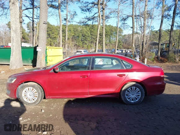 2015 Volkswagen Passat 1.8T Limited Edition with VIN 1VWAT7A33FC007414, listed as a IAAI auction lot 41305891 with 81,440 mi miles. Bid and sale history available at carsss.com. Image 14.