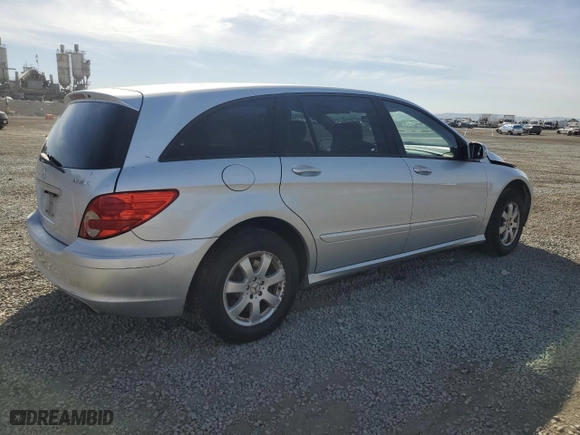 2006 Mercedes-Benz R-Class 3.5L with VIN 4JGCB65EX6A031107, listed as a Copart auction lot 81100034 with 155,207 mi miles and Salvage Title. Bid and sale history available at carsss.com. Image 3.