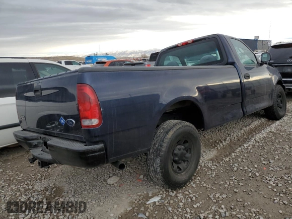 2004 Ford F-150 XL with VIN 2FTPF17Z44CA67318, listed as a Copart auction lot 84940644 with 87,057 mi miles and Salvage title. Bid and sale history available at DreamBid. Image 3.
