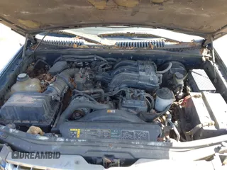 2004 Ford Explorer XLT with VIN 1FMZU73K84UA99226, listed as a IAAI auction lot 42141982 with 182,703 mi miles and . Bid and sale history available at DreamBid. Image 10.