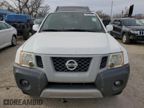 2010 Nissan Xterra SE z VIN 5N1AN0NW5AC503554, wystawiony jako Copart lot #85569334 z przebiegiem 228 072 mil mil oraz Czysty tytuł • Clean title. Historia ofert i sprzedaży dostępna na DreamBid. Obrazek 5.