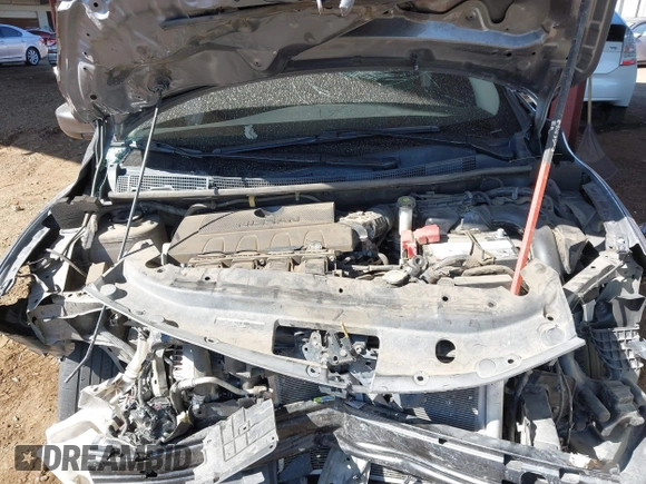2019 Nissan Sentra S z VIN 3N1AB7AP2KY333766, wystawiony jako IAAI lot #41593714 z przebiegiem 79 811 mil mil oraz . Historia ofert i sprzedaży dostępna na DreamBid. Obrazek 10.