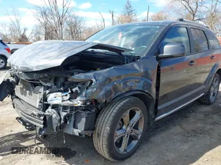 2017 Dodge Journey Crossroad Plus с VIN 3C4PDCGG9HT553915, выставлен на аукционе IAAI как лот 42047421 с пробегом 81 276 миль миль и . История ставок и продаж доступна на DreamBid. Изображение 6.