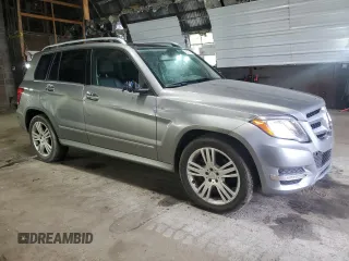 2015 Mercedes-Benz GLK 350 z VIN WDCGG8JB7FG342905, wystawiony jako Copart lot #56513715 z przebiegiem 119 428 mil mil oraz Szkody całkowita. Historia ofert i sprzedaży dostępna na DreamBid. Obrazek 4.