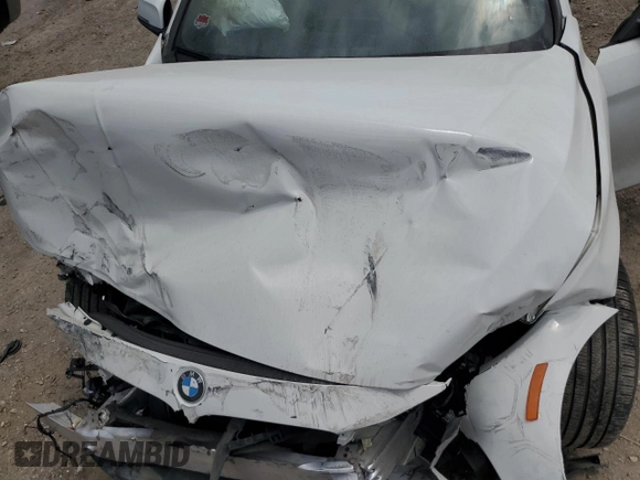 2017 BMW 4 Series 430i z VIN WBA4F7C55HG786295, wystawiony jako Copart lot #53821775 z przebiegiem Nie podano mil oraz Tytuł czysty. Historia ofert i sprzedaży dostępna na DreamBid. Obrazek 11.