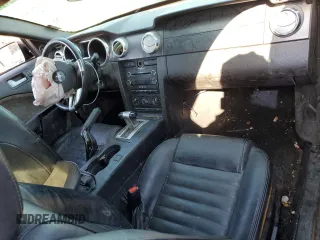 2008 Ford Mustang Deluxe with VIN 1ZVHT80N285138347, listed as a Copart auction lot 47812994 with 0 mi miles and Salvage Title. Bid and sale history available at carsss.com. Image 8.