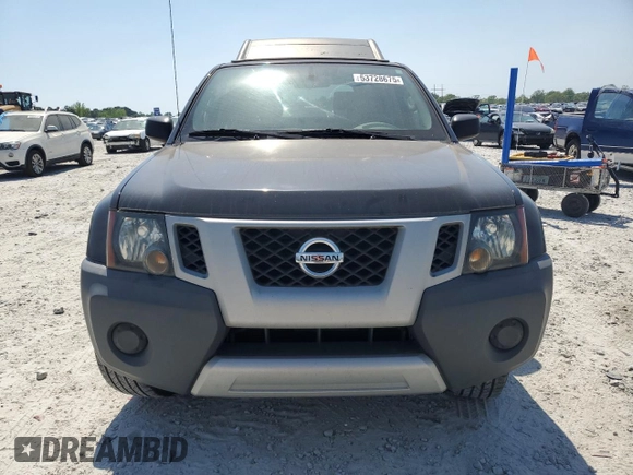 2013 Nissan Xterra S z VIN 5N1AN0NU2DN822353, wystawiony jako Copart lot #53728675 z przebiegiem 219 663 mil mil oraz Szkoda całkowita • Salvage title. Historia ofert i sprzedaży dostępna na DreamBid. Obrazek 5.