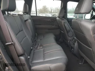 2023 Honda Passport TrailSport with VIN 5FNYF8H6XPB033513, listed as a Copart auction lot 49392115 with 41,069 mi miles and Salvage title. Bid and sale history available at DreamBid. Image 11.