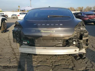 2014 Porsche Panamera S E-Hybrid with VIN WP0AD2A77EL044731, listed as a Copart auction lot 82918834 with 41,296 mi miles and Salvage Title. Bid and sale history available at carsss.com. Image 6.