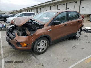 2017 Ford Escape S с VIN 1FMCU0F73HUE13262, выставлен на аукционе Copart как лот 53622905 с пробегом 89 103 миль миль и Списание • Salvage title. История ставок и продаж доступна на DreamBid. Изображение 1.