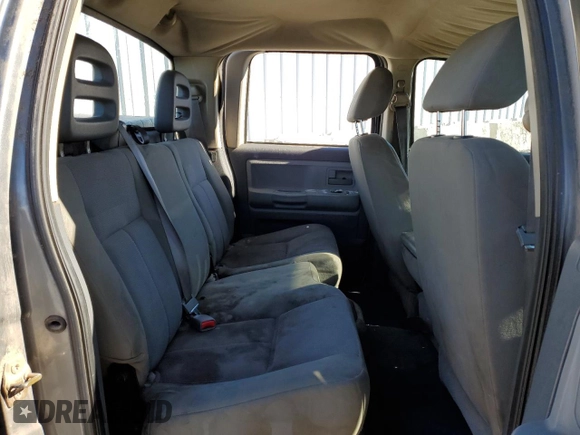 2006 Dodge Dakota SLT with VIN 1D7HW48K56S708147, listed as a Copart auction lot 88736805 with 235,292 mi miles and Clean Title. Bid and sale history available at carsss.com. Image 10.