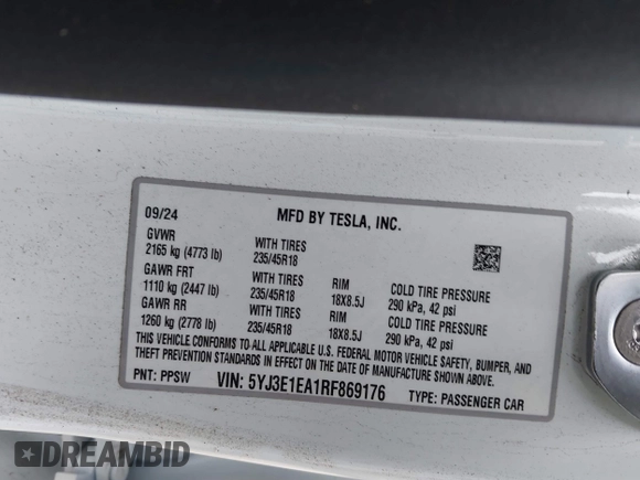 2024 Tesla Model 3 with VIN 5YJ3E1EA1RF869176, listed as a IAAI auction lot 41148906 with 1 mi miles. Bid and sale history available at carsss.com. Image 9.