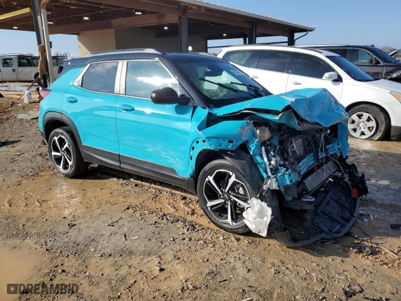 2021 Chevrolet TrailBlazer RS with VIN KL79MTSL8MB160977, listed as a Copart auction lot 43650465 with 64,621 mi miles and Salvage Title. Bid and sale history available at carsss.com. Image 4.