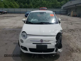 2015 FIAT 500 Sport z VIN 3C3CFFBRXFT625516, wystawiony jako Copart lot #57797775 z przebiegiem Nie podano mil oraz Szkoda całkowita • Salvage title. Historia ofert i sprzedaży dostępna na DreamBid. Obrazek 5.