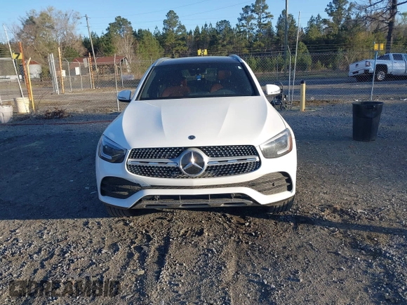 2022 Mercedes-Benz GLC with VIN W1N0G8DB9NG020664, listed as a IAAI auction lot 41816562 with 53,413 mi miles. Bid and sale history available at carsss.com. Image 12.
