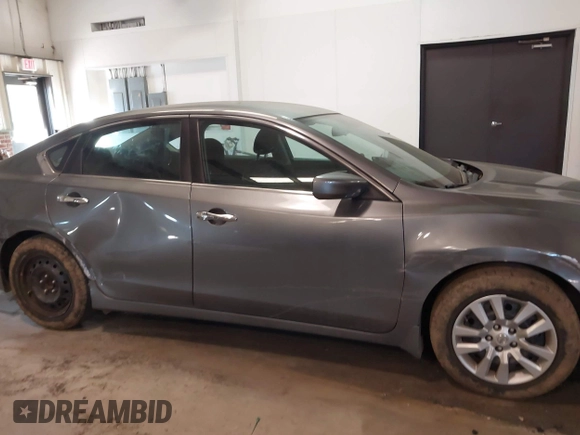 2016 Nissan Altima SV with VIN 1N4AL3AP5GC177327, listed as a IAAI auction lot 41357392 with 114,544 mi miles and . Bid and sale history available at DreamBid. Image 13.
