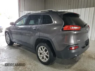 2017 Jeep Cherokee Latitude with VIN 1C4PJLCBXHD232099, listed as a Copart auction lot 55359125 with 61,639 mi miles and Clean title. Bid and sale history available at DreamBid. Image 2.