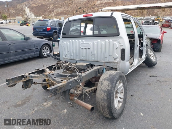 2007 Toyota Tacoma with VIN 3TMLU42N67M010248, listed as a IAAI auction lot 40982477 with Not provided miles and . Bid and sale history available at DreamBid. Image 4.
