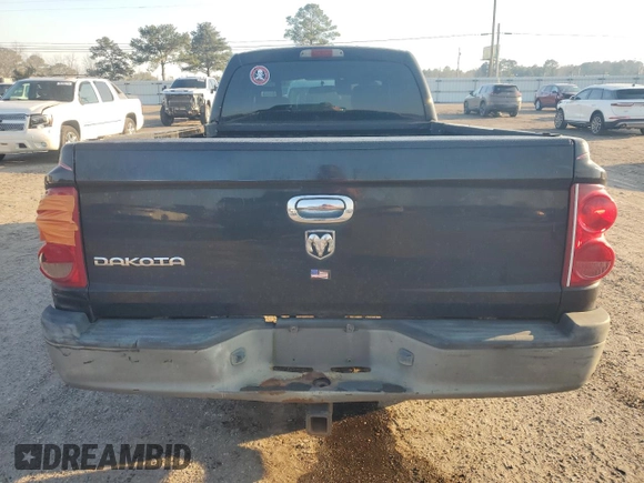 2006 Dodge Dakota ST with VIN 1D7HE22K36S702590, listed as a Copart auction lot 46365955 with 237,988 mi miles and Salvage Title. Bid and sale history available at DreamBid. Image 6.