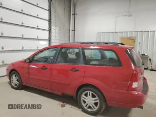 2001 Ford Focus SE with VIN 1FAFP36321W214680, listed as a Copart auction lot 43692915 with 157,811 mi miles and Salvage Title. Bid and sale history available at carsss.com. Image 2.