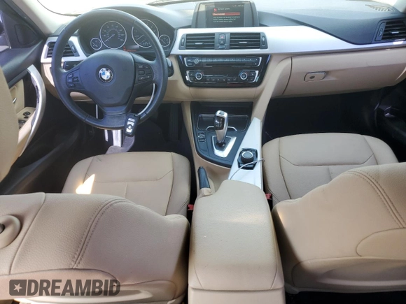 2018 BMW 3 Series 320i xDrive with VIN WBA8A3C55JA357532, listed as a Copart auction lot 57561015 with 46,876 mi miles and Salvage title. Bid and sale history available at DreamBid. Image 8.