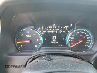 2019 Chevrolet Suburban Premier with VIN 1GNSKJKJXKR323704, listed as a Copart auction lot 72757214 with 150,404 mi miles and Salvage Title. Bid and sale history available at DreamBid. Image 9.