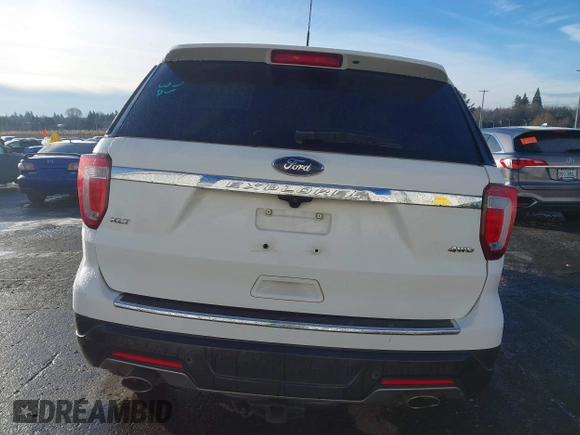 2018 Ford Explorer XLT with VIN 1FM5K8D84JGC15187, listed as a IAAI auction lot 41500359 with 100,936 mi miles and . Bid and sale history available at carsss.com. Image 16.