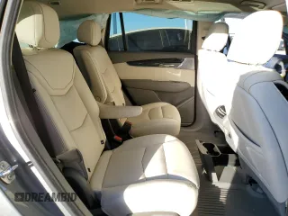 2025 Cadillac XT6 AWD Premium Luxury z VIN 1GYKPDRS6SZ100046, wystawiony jako Copart lot #42248355 z przebiegiem 2293 mil mil oraz Szkody całkowita. Historia ofert i sprzedaży dostępna na DreamBid. Obrazek 11.
