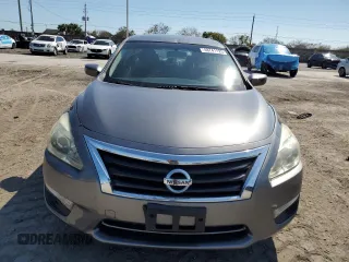 2014 Nissan Altima S with VIN 1N4AL3AP8EC133254, listed as a Copart auction lot 48741125 with 125,418 mi miles and Salvage Title. Bid and sale history available at DreamBid. Image 5.