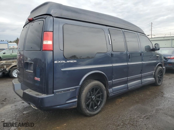 2005 GMC Savana Cargo Van YF7 Upfitter with VIN 1GDFG15T651195114, listed as a Copart auction lot 47028075 with 128,214 mi miles and Clean Title. Bid and sale history available at carsss.com. Image 3.
