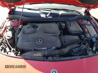 2019 Mercedes-Benz CLA 250 z VIN WDDSJ4GB3KN724488, wystawiony jako Copart lot #57638645 z przebiegiem 49 989 mil mil oraz Szkoda całkowita • Salvage title. Historia ofert i sprzedaży dostępna na DreamBid. Obrazek 11.